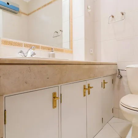 Charmy Rodrigues Lobo By Unique Hosts Apartamento Oporto